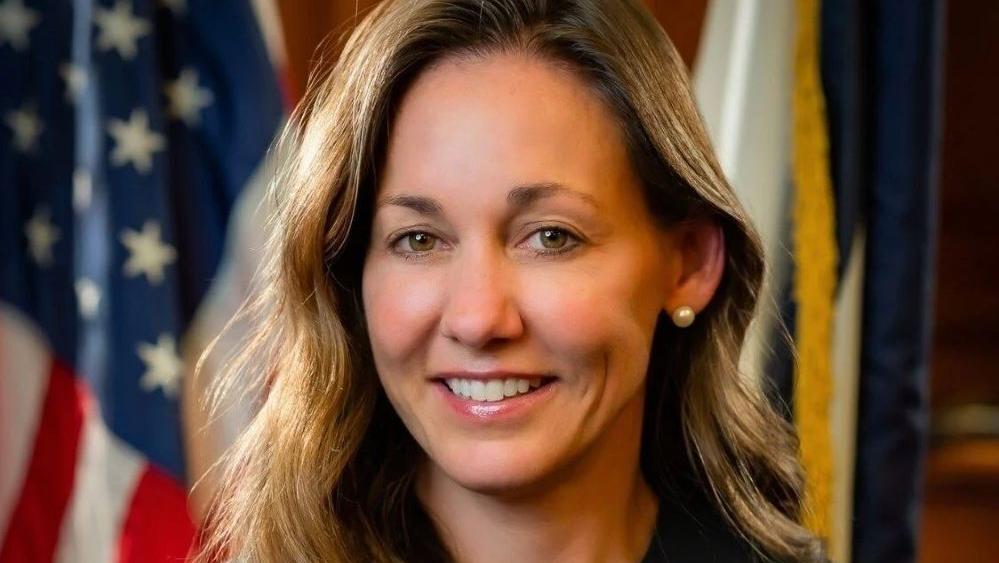 Akers orders $50K contribution to West Side nonprofit